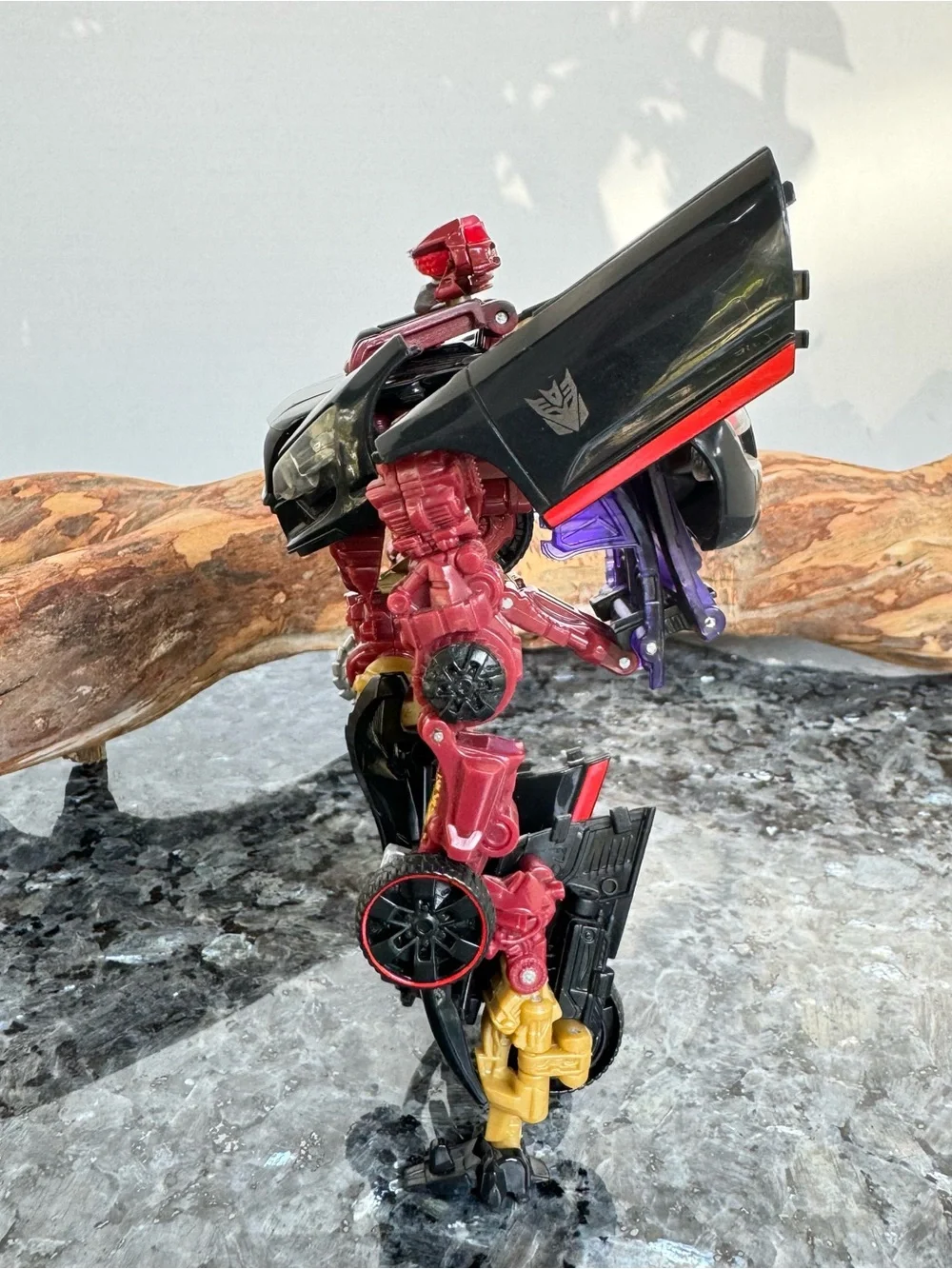 Transformers: Revenge of the Fallen Dead End Deluxe Class Action Figure Hasbro